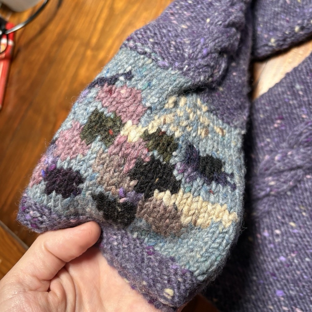 Muir & Osborne Handmade Pure Wool Purple Floral Cable Knit Open Sweater Vtg - Picture 7 of 10